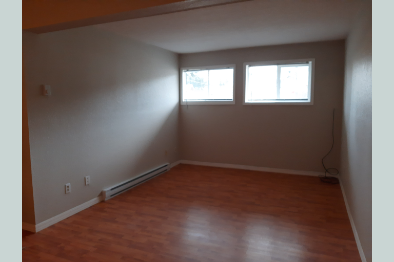 Property image for Unfurnished 2 bedroom apartment: North facing living room 